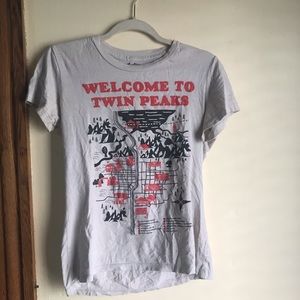 Map of Twin Peaks tee 🥧☕️